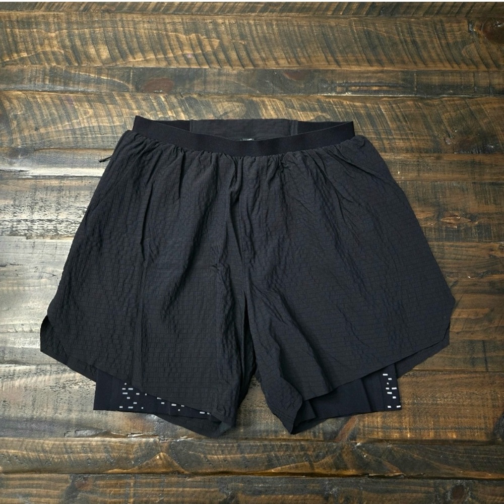 LULULEMON Surge Shorts | S